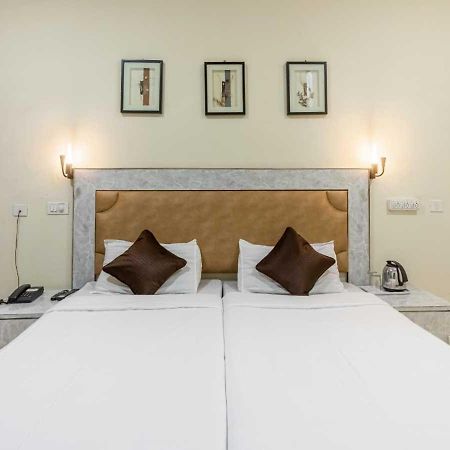 Hotel Mukund Madhav Royals Lucknow Extérieur photo