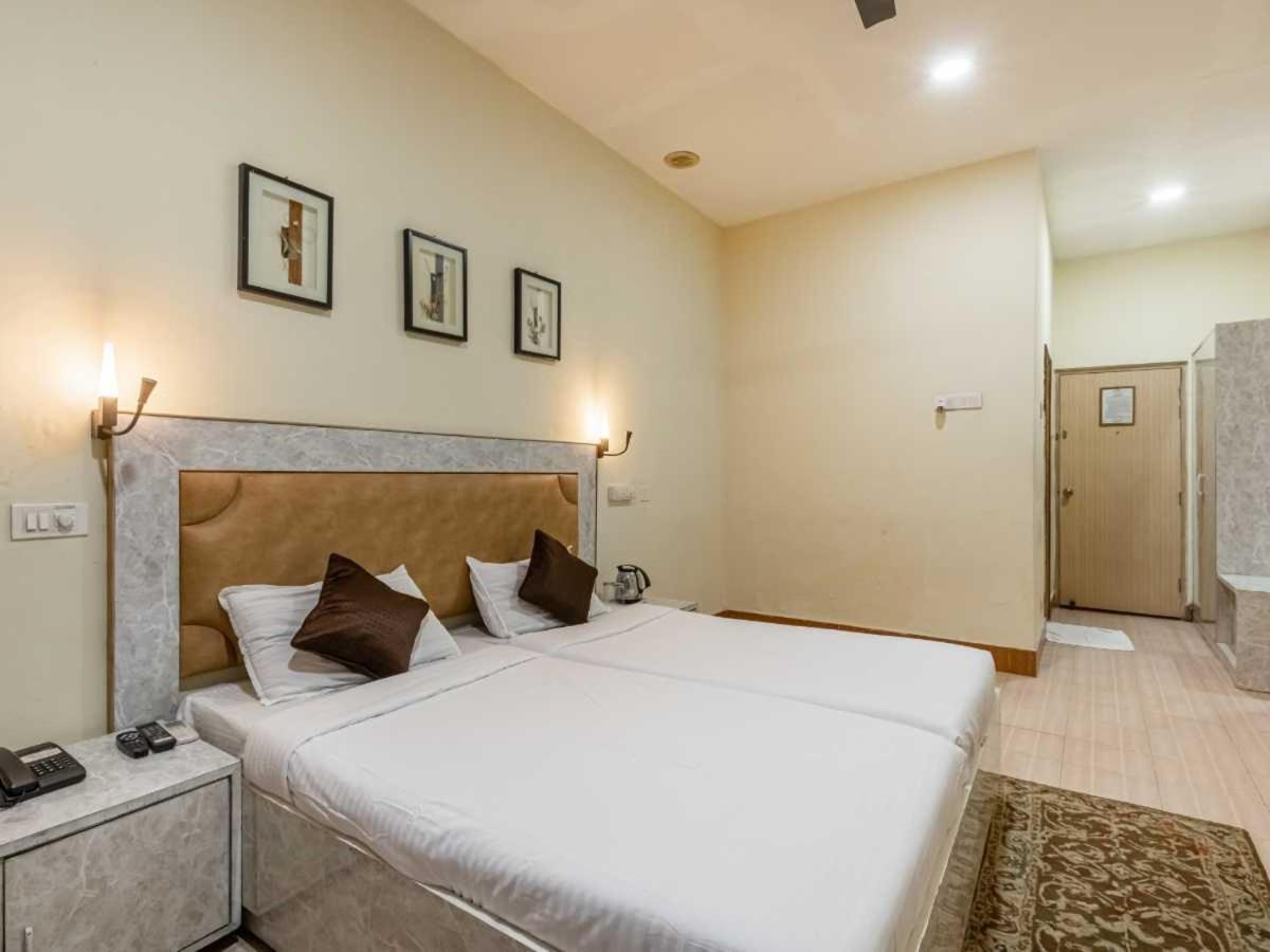 Hotel Mukund Madhav Royals Lucknow Extérieur photo