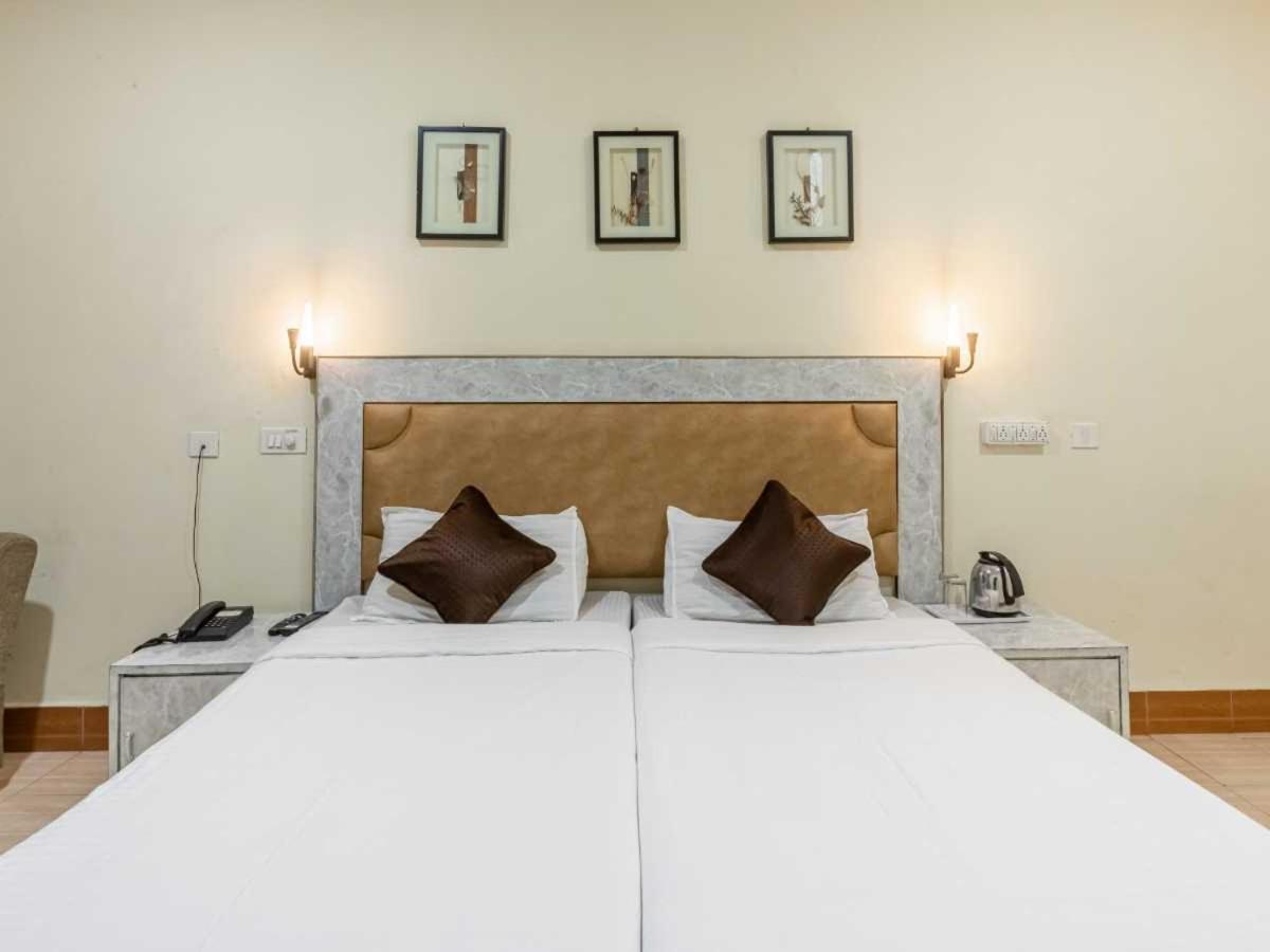 Hotel Mukund Madhav Royals Lucknow Extérieur photo