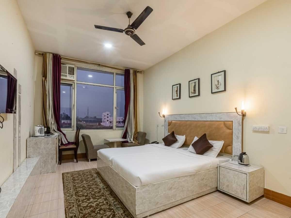 Hotel Mukund Madhav Royals Lucknow Extérieur photo